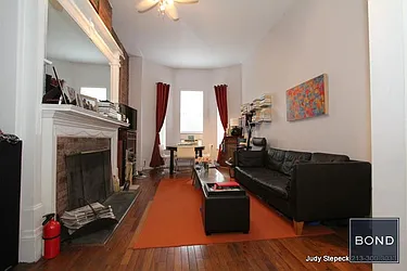 Rented by Bond New York