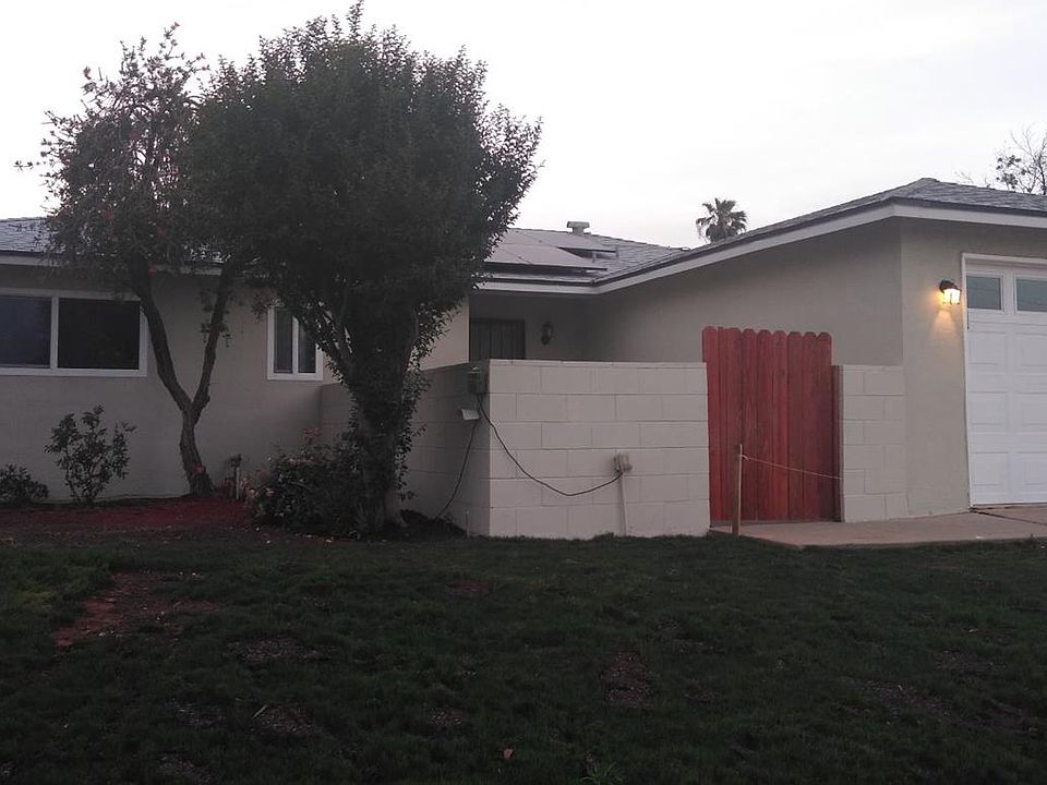 2nd image of 4518 N Emerson Ave