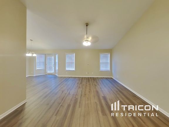 2nd image of 7822 Sagebrook Ct