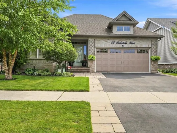 13 Oakdale Blvd, West Lincoln, ON L0R 2A0