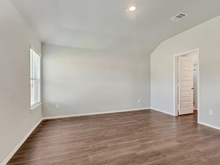 261 Gallant Front Ln — Photo 25
