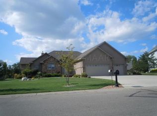 118 48th Ave SW, Moorhead, MN 56560