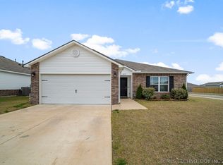 1917 S 12th St, Broken Arrow, OK 74012