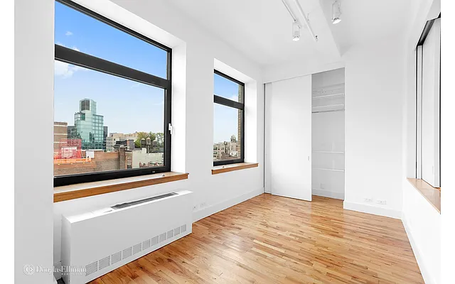 Rented by Douglas Elliman | media 7