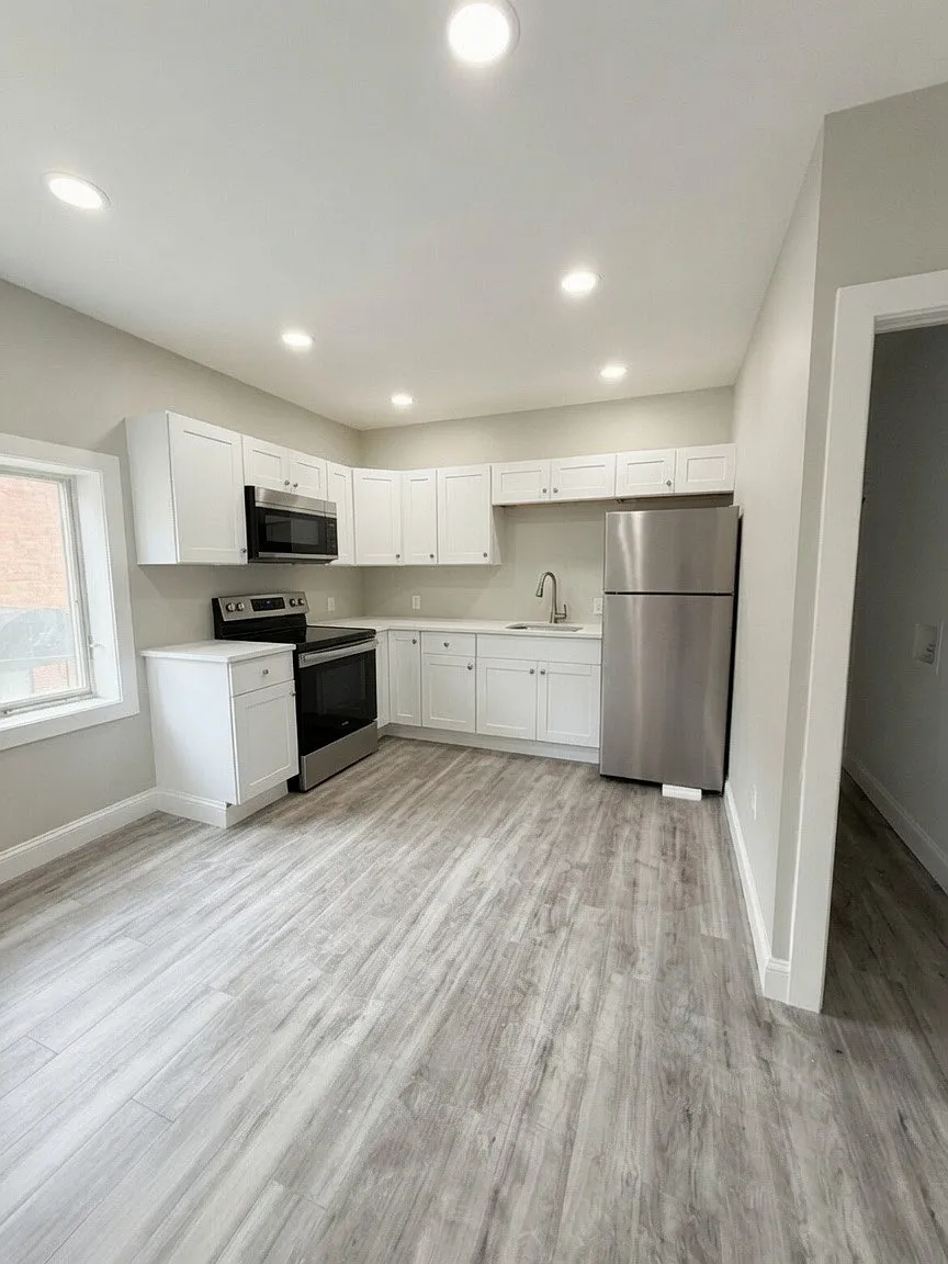 Studio, 675 sqft, $1,550 — Photo 1