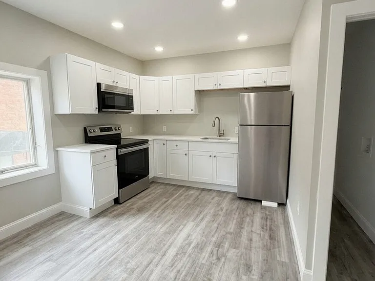 7 Milton Ave #B — Photo 1