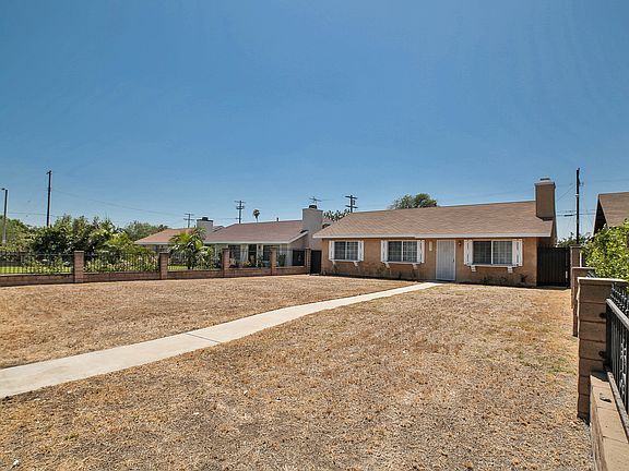 5th image of 8201 Laurel Canyon Blvd