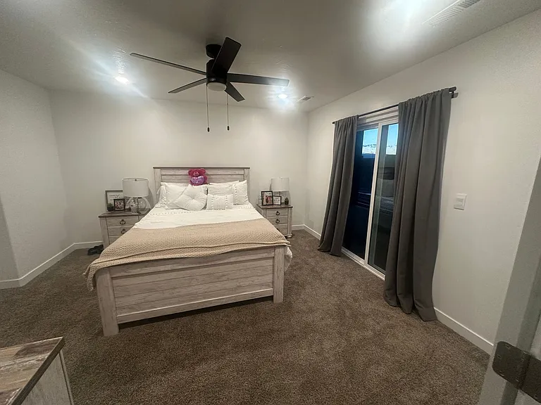 1665 S Wahweap Way — Photo 9