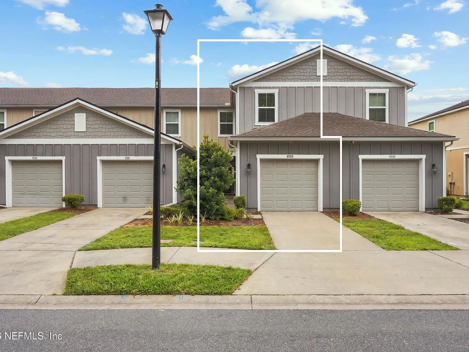 3 bed, 2.5 bath, 1492 sqft, $2,050 — Photo 3