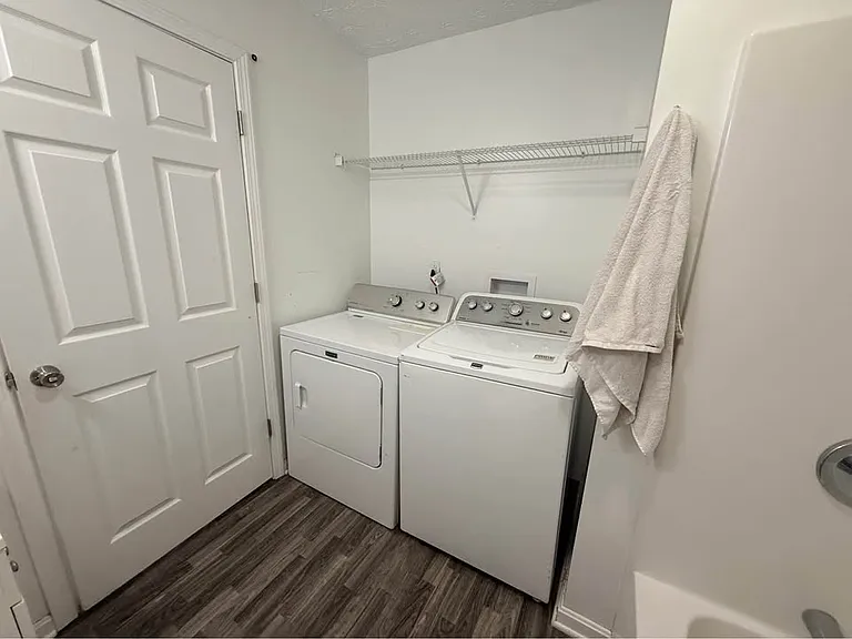 219 Highland Dr — Photo 8