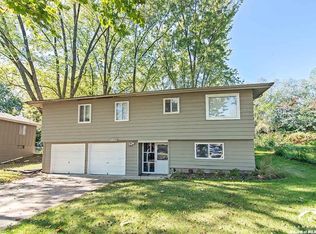 1320 N 75th Dr, Kansas City, KS 66112