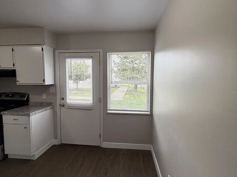 Jefferson Crossing Townhomes — Photo 31