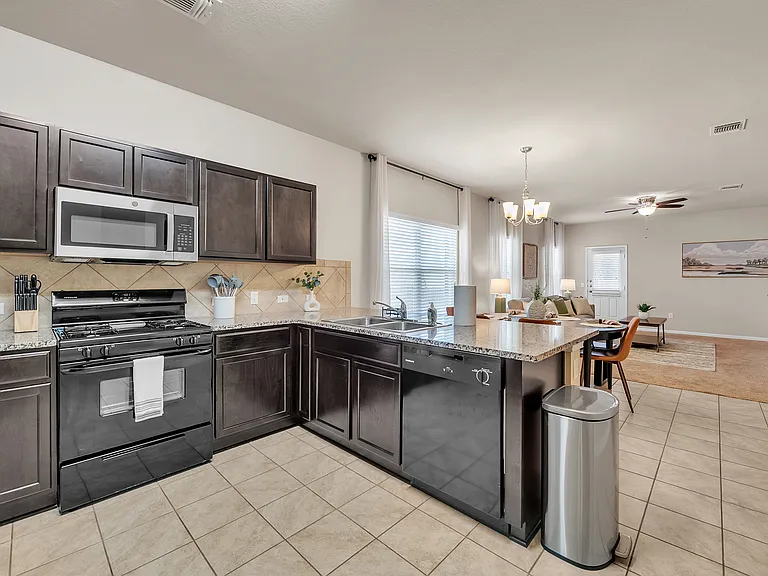 1611 Atlas Rd — Photo 10