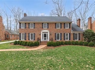 3025 Redford Dr, Greensboro, NC 27408