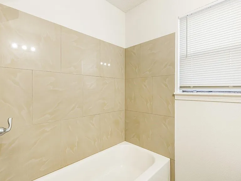 8451 1/2 Howard Dr — Photo 4