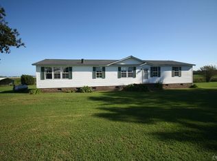 25 Albemarle Beach Rd, Roper, NC 27970