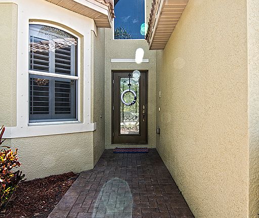 Outside entry way