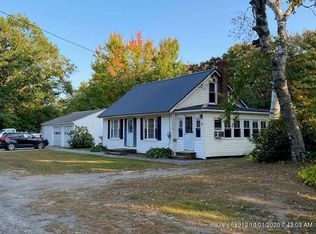 303 E Pittston Rd, Pittston, ME 04345