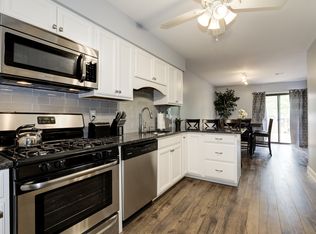 10 Aspen Dr, North Brunswick, NJ 08902