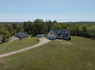 1190 Starcher Rd, Gallipolis, OH 45631