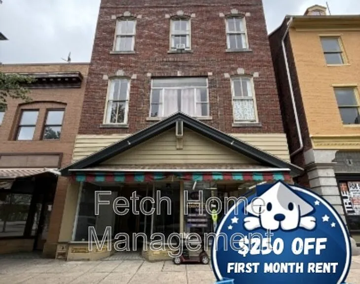 49-51 W Market St #2R — Photo 1