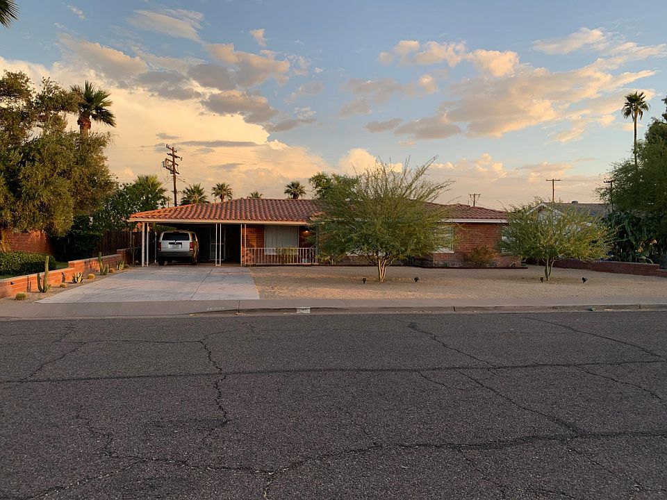 1st image of 1631 E Catalina Dr