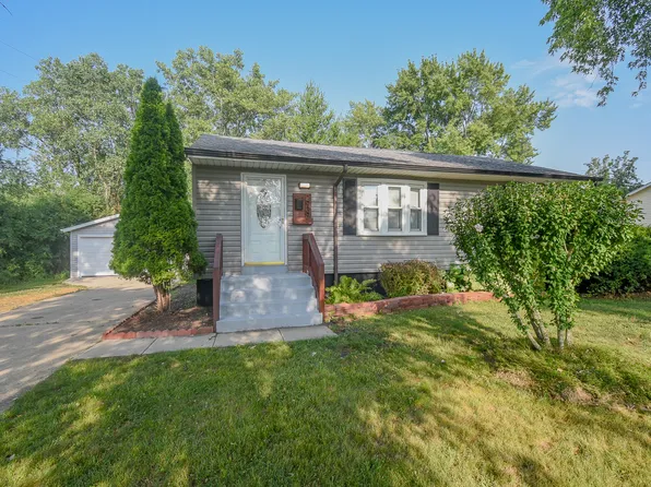 2939 N Butrick St, Waukegan, IL 60087