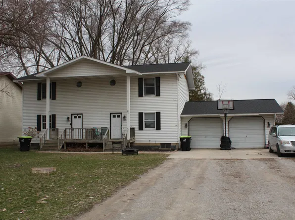 426 Willow St, Midland, MI 48642