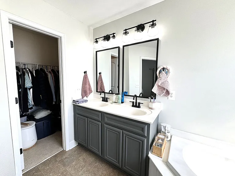 418 Amaryllis Ln — Photo 21