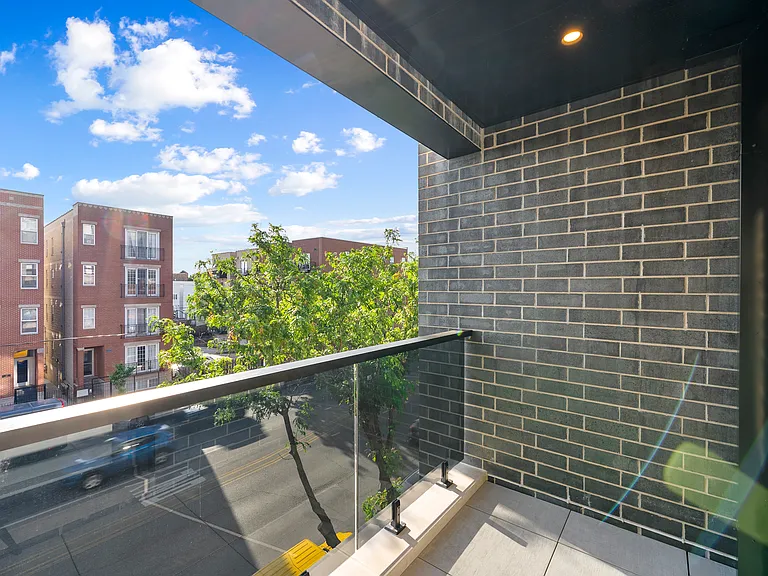 2354 W Polk St #302 — Photo 22