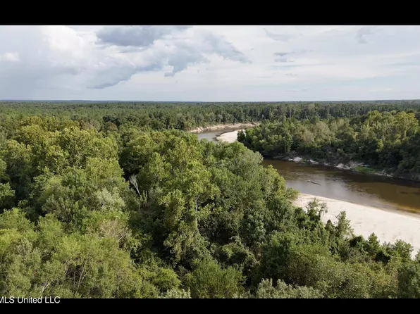 McKay Ave, Leakesville, MS 39451