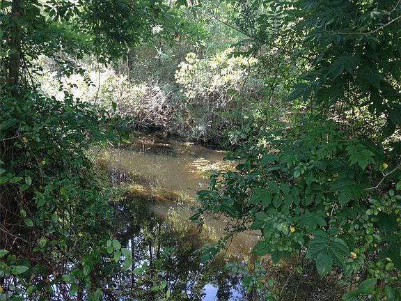 2nd image of 2413 Robertsdale