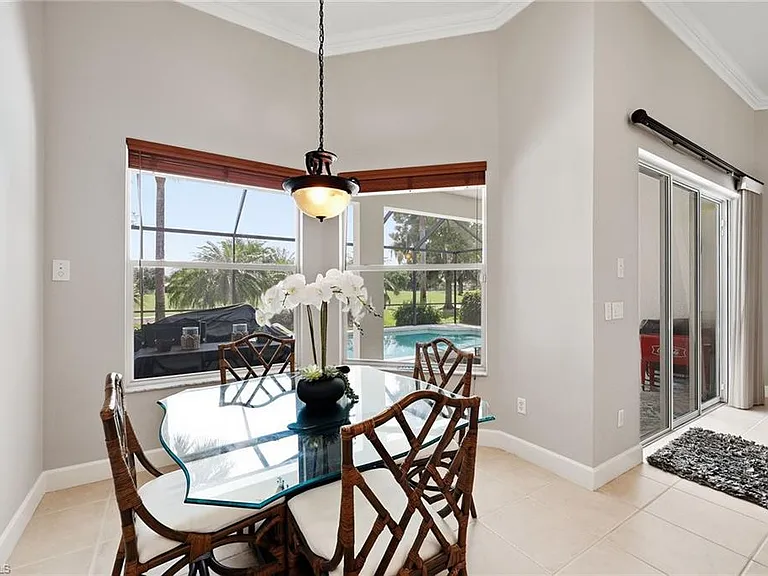 9024 Maverick Ct — Photo 17