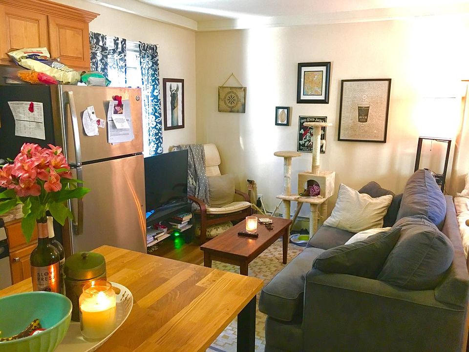 1st image of 326 W Park Ave APT 6a