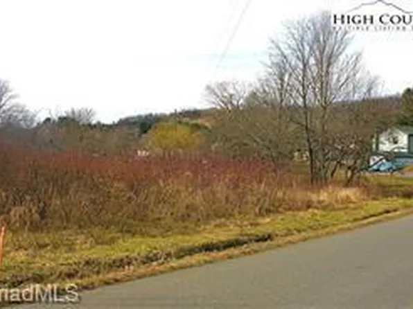 Williams Dr, Jefferson, NC 28640