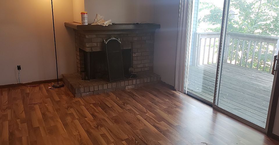 2nd image of 2047 60th St SE
