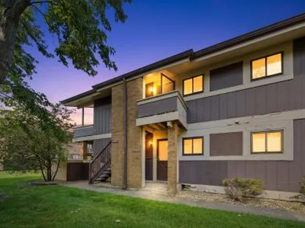 20127 Woodale St #154, Chicago Heights, IL 60411
