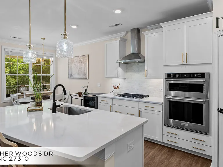 4660 Thatcher Woods Dr — Photo 17