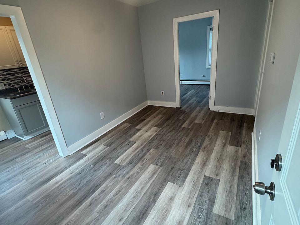 1st image of 119 Wesleyan Ave #2R