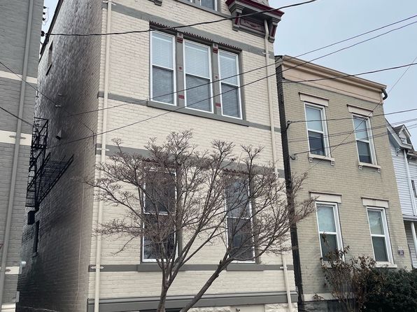 209 E 5th St APT 2