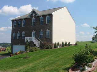438 W Spring Grove Blvd, Belle Vernon, PA 15012