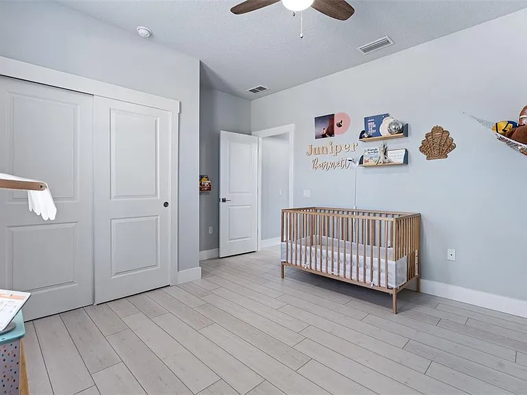 13 Lemay Pl — Photo 45