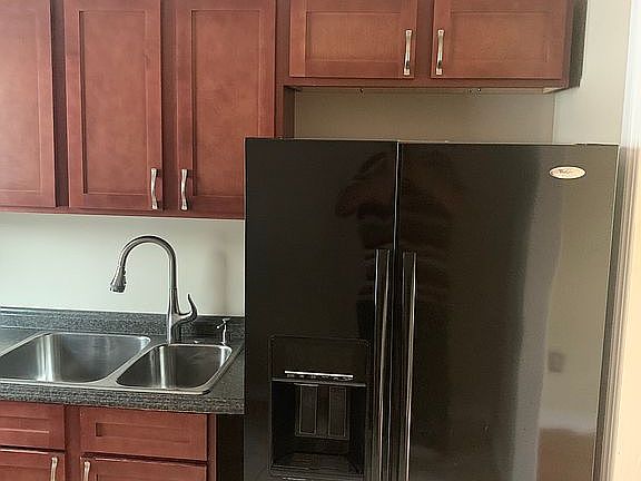 Upstairs kitchen 