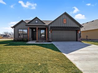 4401 W Union St, Broken Arrow, OK 74011