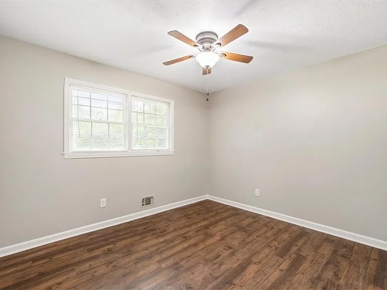 5146 Bramblewood Dr — Photo 24
