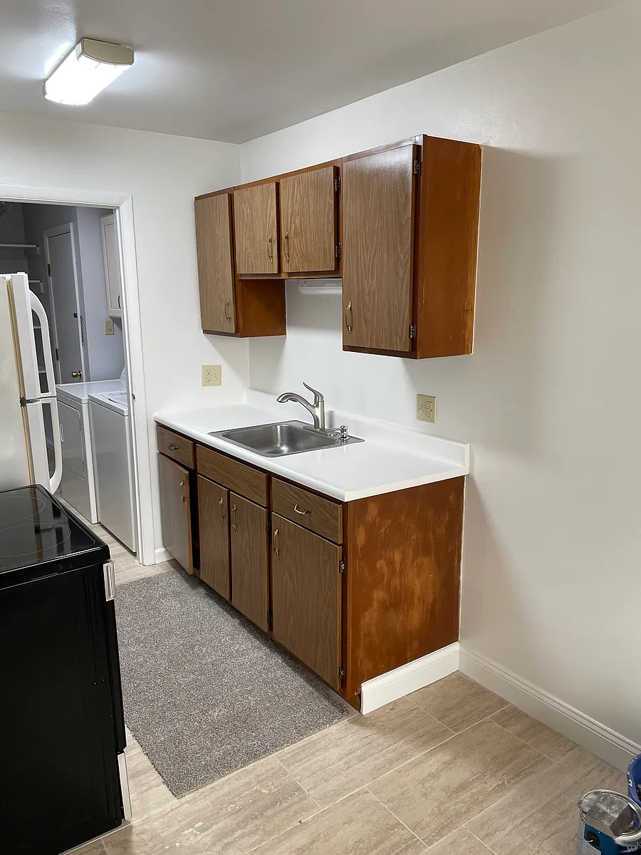 Building Photo - 4678 Croftshire Dr #4678