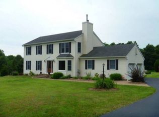 19 Mount Pleasant Rd, Columbia, NJ 07832