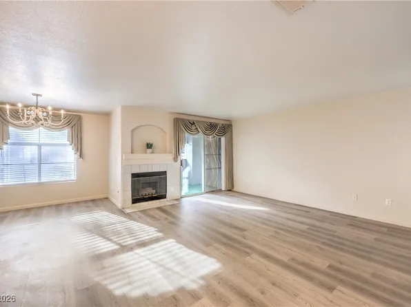 4304 W Lake Mead Blvd Unit 201, Las Vegas, NV 89108