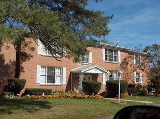51 Locust St, Lockport, NY 14094