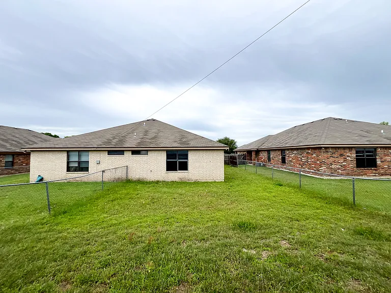 1305 Nicholas Cir #A — Photo 32